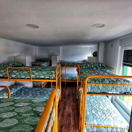 Albergue De Santullan 乌迪亚莱斯堡 外观 照片